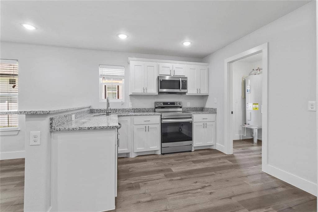 406 W 6th Street, #2, Bonham, TX 75418