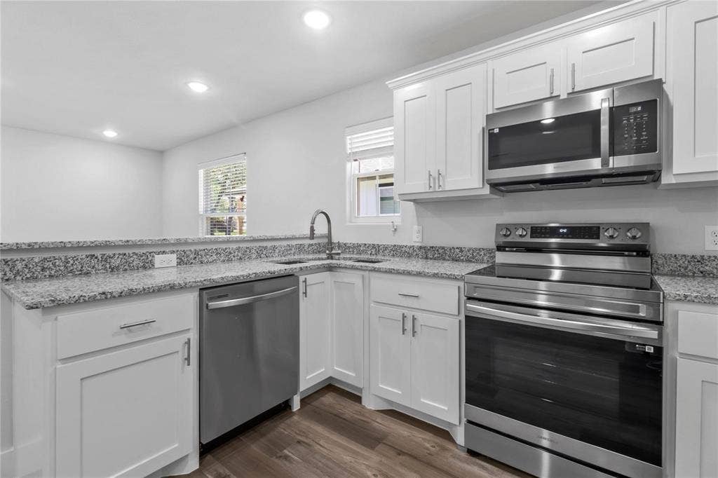406 W 6th Street, #2, Bonham, TX 75418