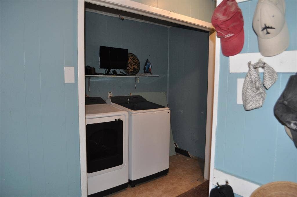 3777 County Road 1101, Celeste, TX 75423 3777 County Road 1101, Celeste, TX 75423