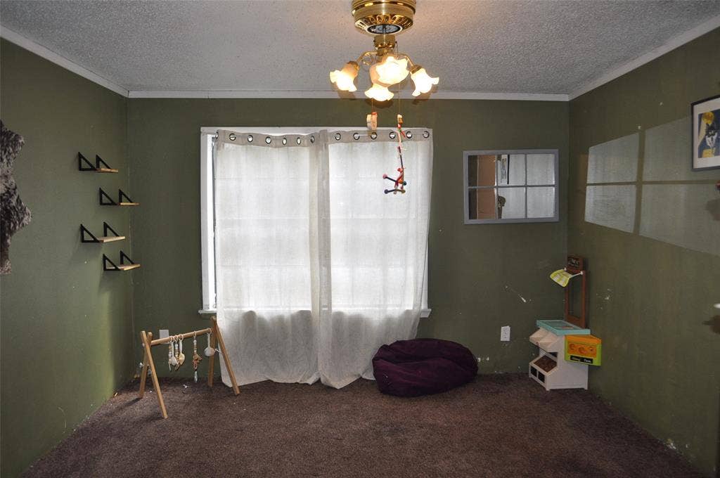 3777 County Road 1101, Celeste, TX 75423 Additional space downstairs with many options