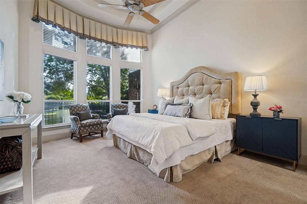 12050 Lueders Lane, Dallas, TX 75230 Primary bedroom with lake views