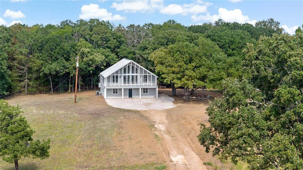 1046 Shelton Hill Road, Paris, TX 75462