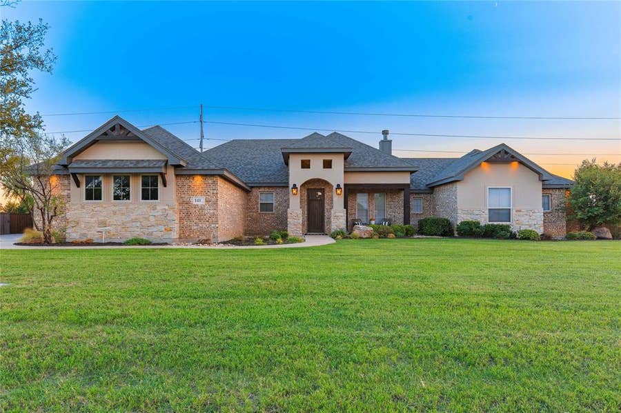 Property photo for 141 Alex Way, Abilene, TX