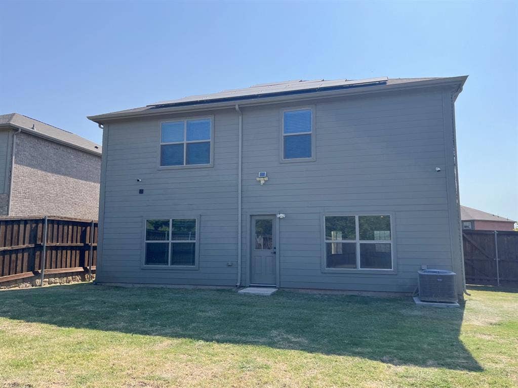 200 Holster Hollow Road, Newark, TX 76071
