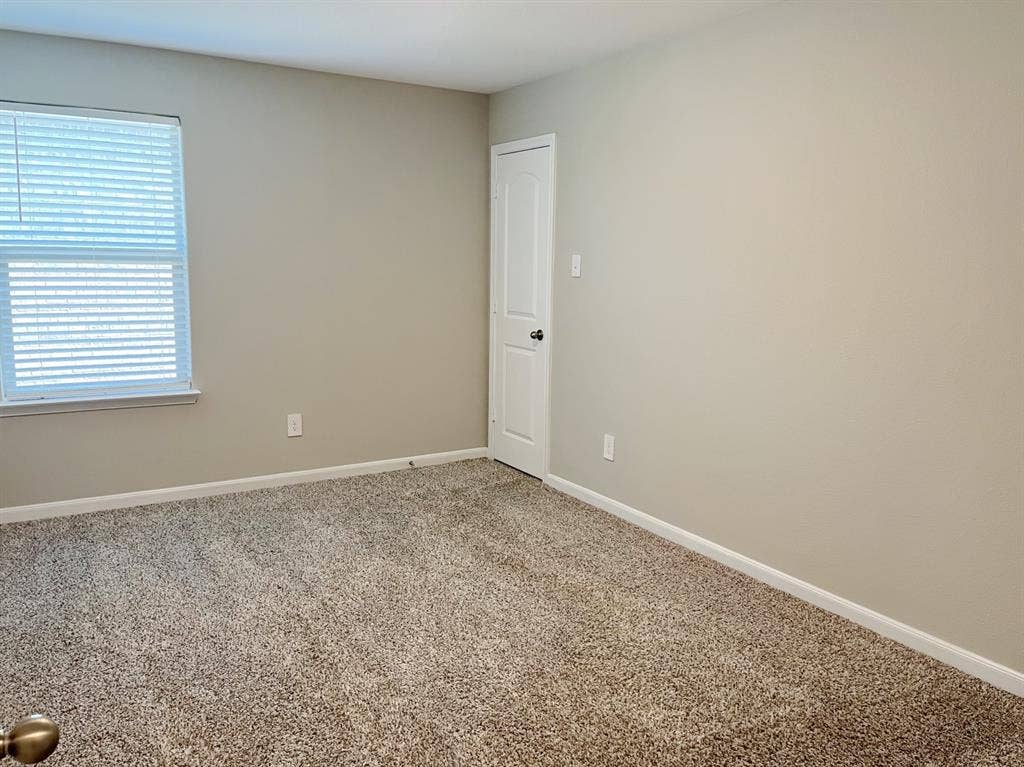 200 Holster Hollow Road, Newark, TX 76071