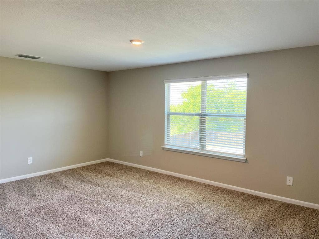 200 Holster Hollow Road, Newark, TX 76071