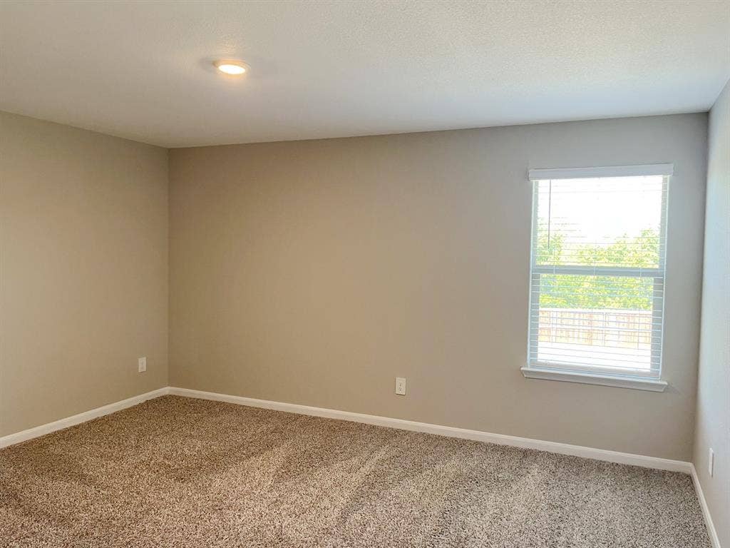 200 Holster Hollow Road, Newark, TX 76071