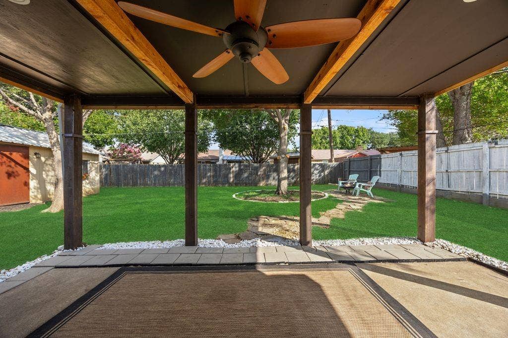 8217 O'Brian, North Richland Hills, TX 76180