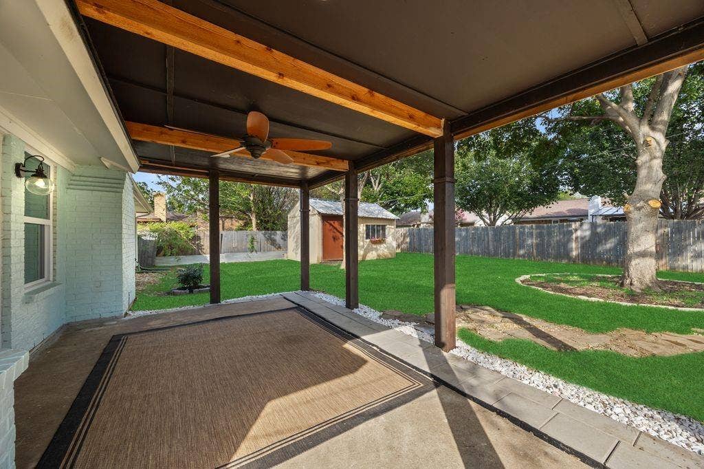 8217 O'Brian, North Richland Hills, TX 76180
