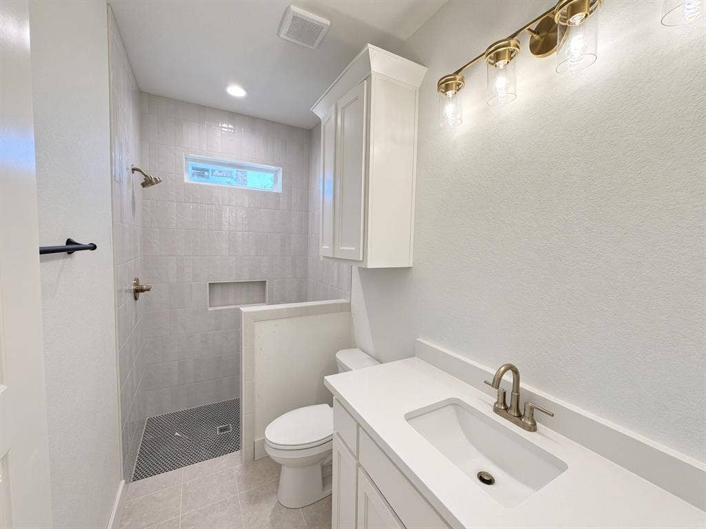 116 Turtle Back Ridge, Decatur, TX 76234