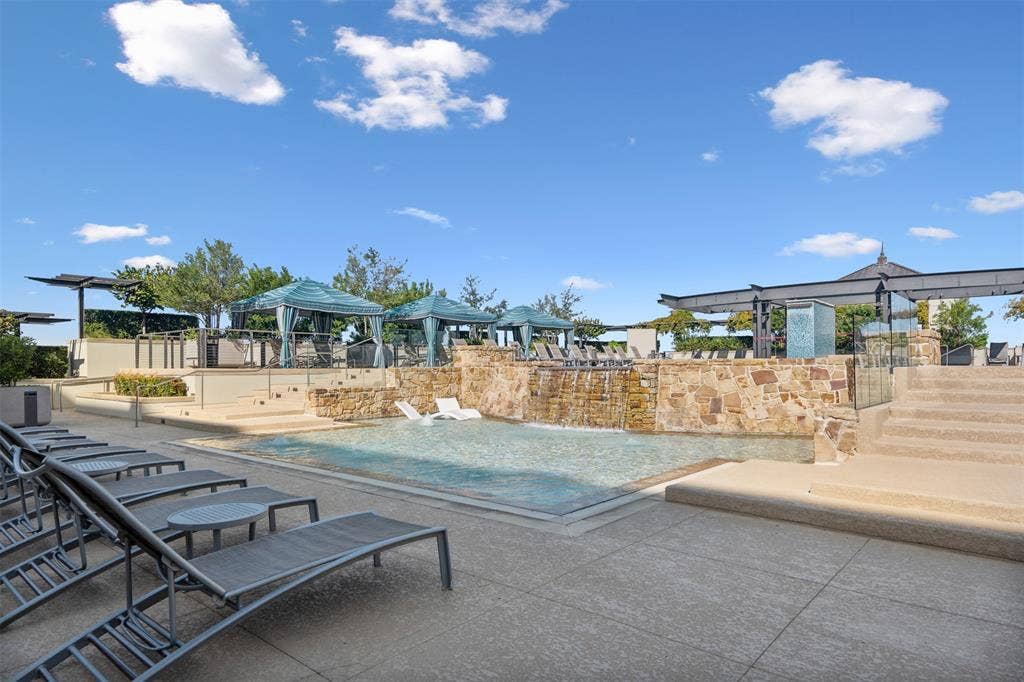 2600 W 7th Street, #1727, Fort Worth, TX 76107