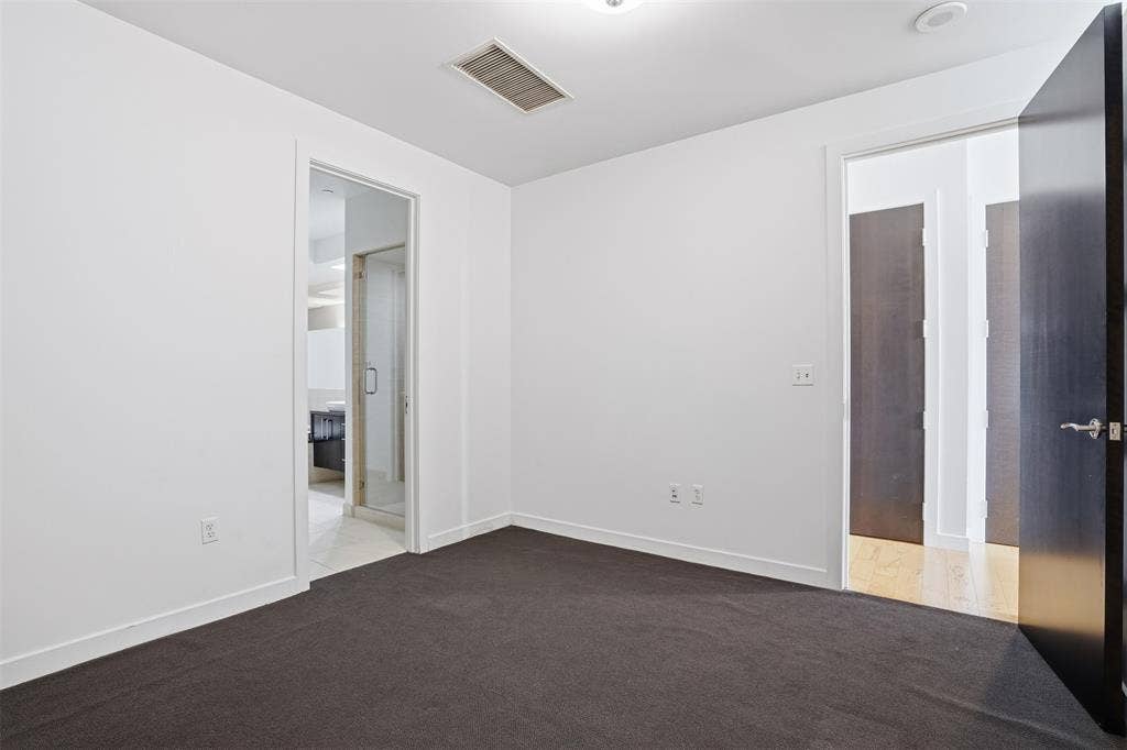 2600 W 7th Street, #1727, Fort Worth, TX 76107