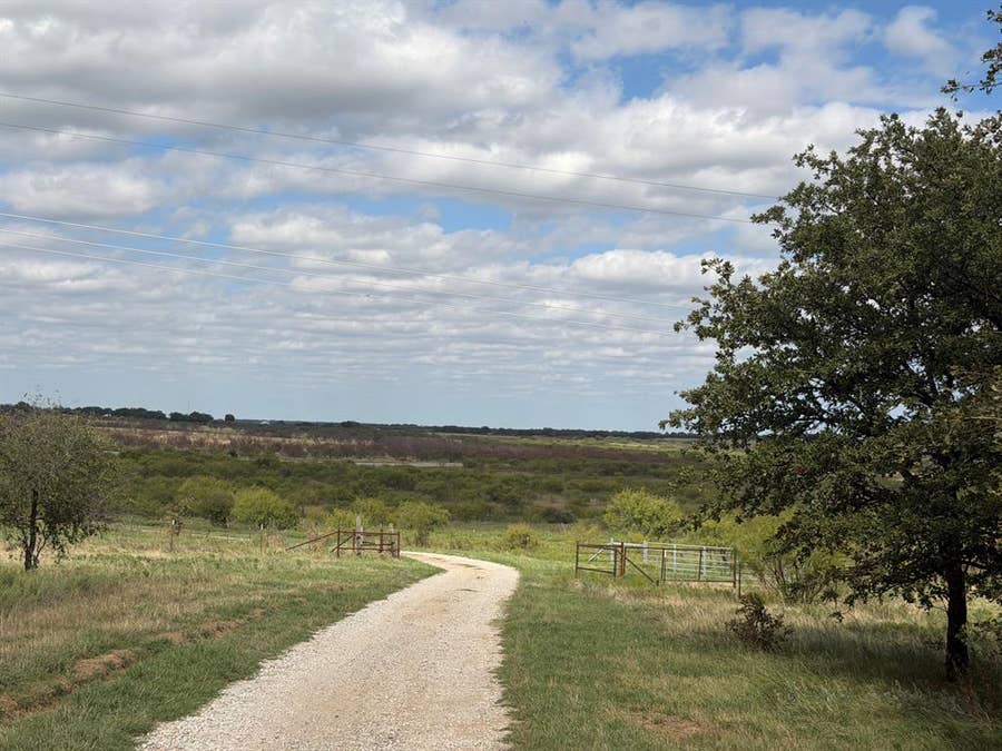 Property photo for 2663 Fm 1883, Henrietta, TX