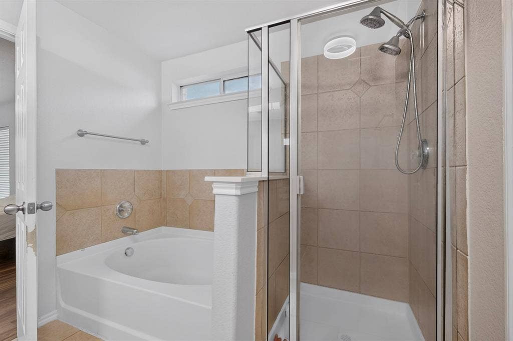 2549 Spring Creek Drive, Balch Springs, TX 75180 2549 Spring Creek Drive, Balch Springs, TX 75180