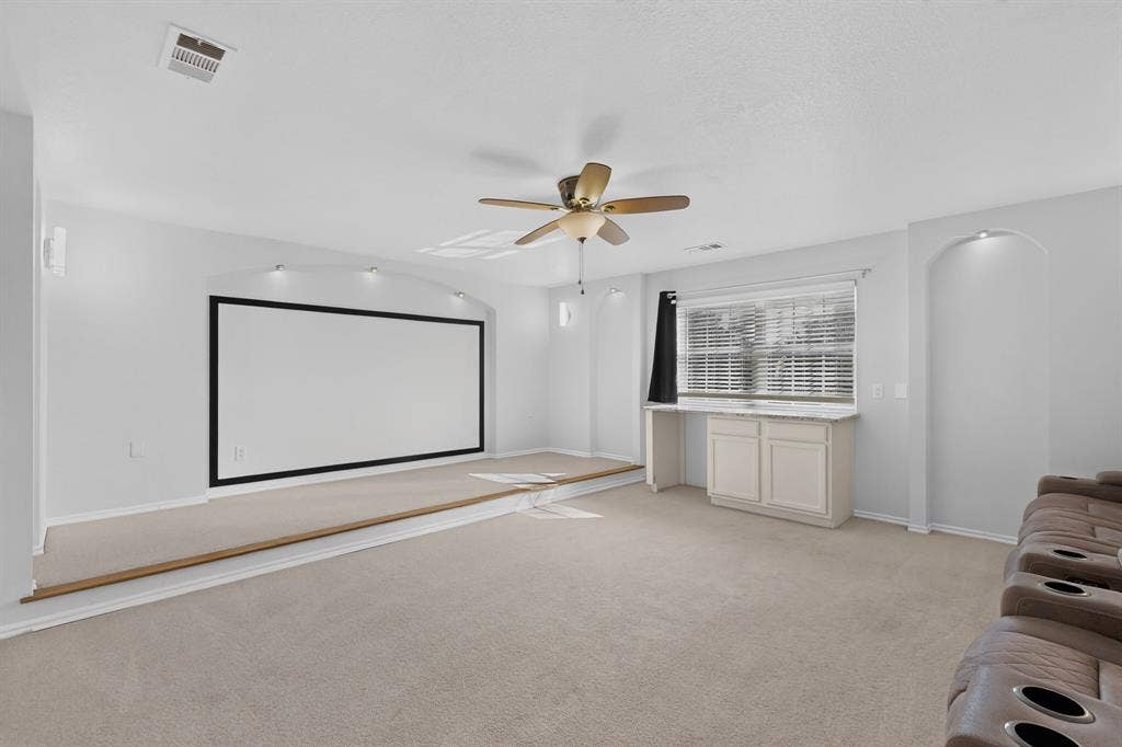 2549 Spring Creek Drive, Balch Springs, TX 75180 2549 Spring Creek Drive, Balch Springs, TX 75180