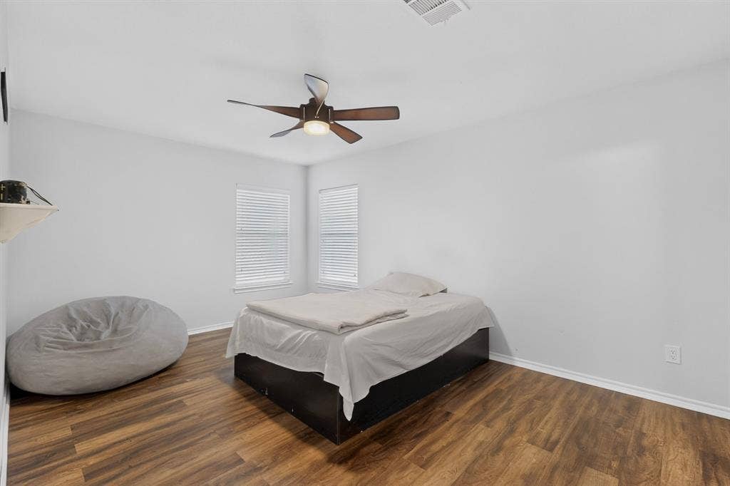 2549 Spring Creek Drive, Balch Springs, TX 75180 2549 Spring Creek Drive, Balch Springs, TX 75180