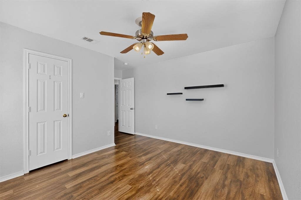 2549 Spring Creek Drive, Balch Springs, TX 75180 2549 Spring Creek Drive, Balch Springs, TX 75180
