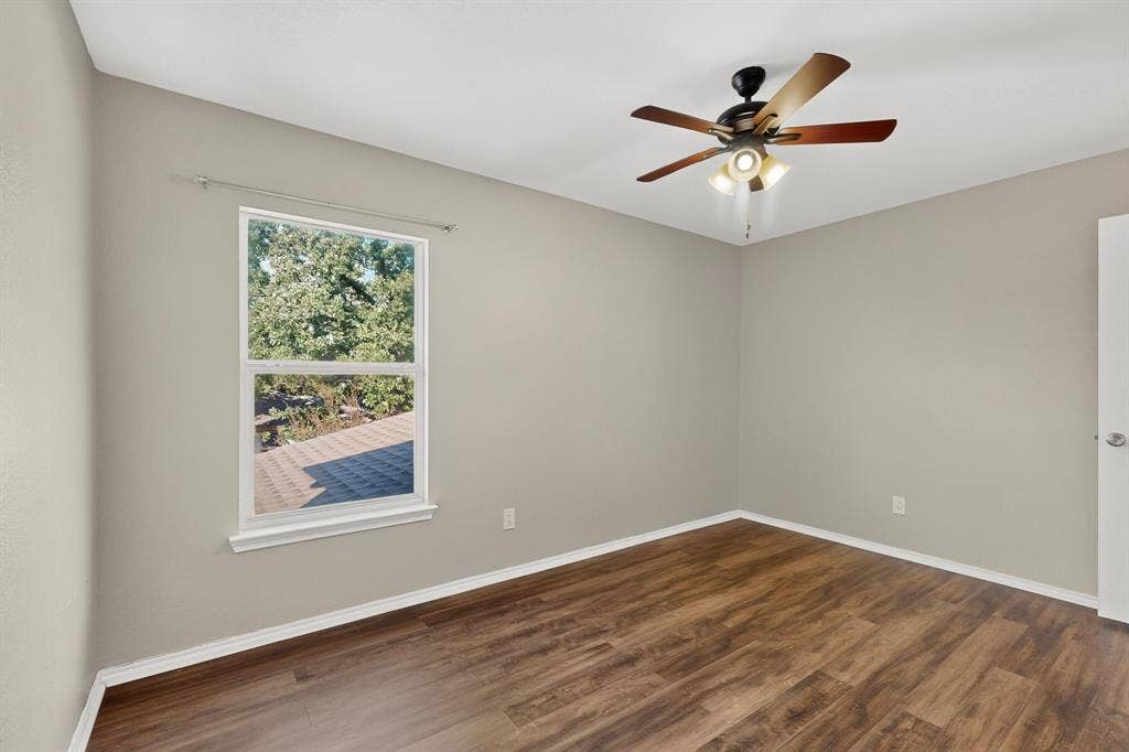 2549 Spring Creek Drive, Balch Springs, TX 75180 2549 Spring Creek Drive, Balch Springs, TX 75180