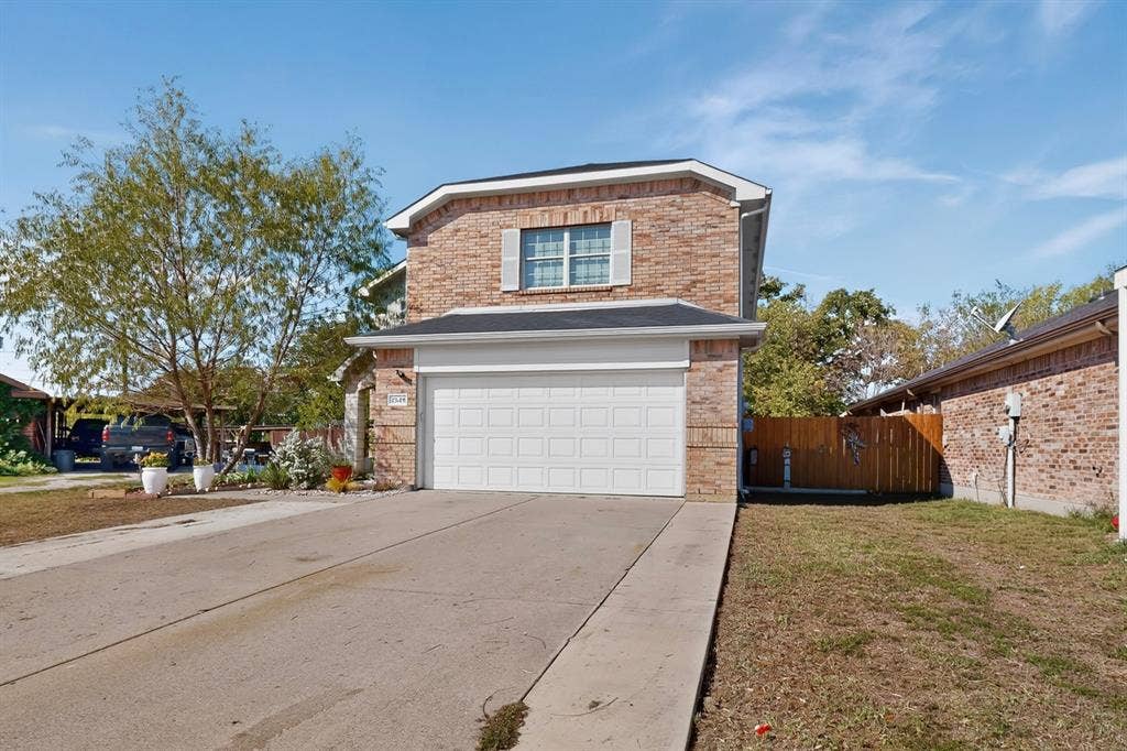 2549 Spring Creek Drive, Balch Springs, TX 75180 2549 Spring Creek Drive, Balch Springs, TX 75180