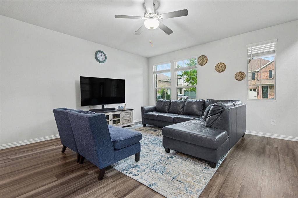 4034 Saddlehorn Way, Sachse, TX 75048