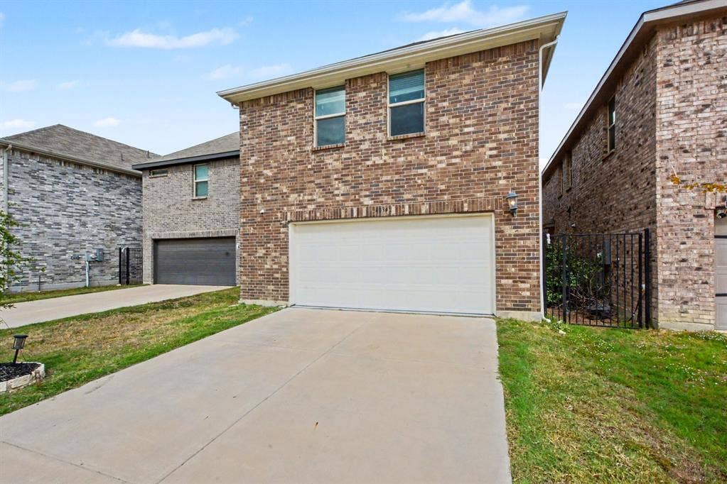 4034 Saddlehorn Way, Sachse, TX 75048