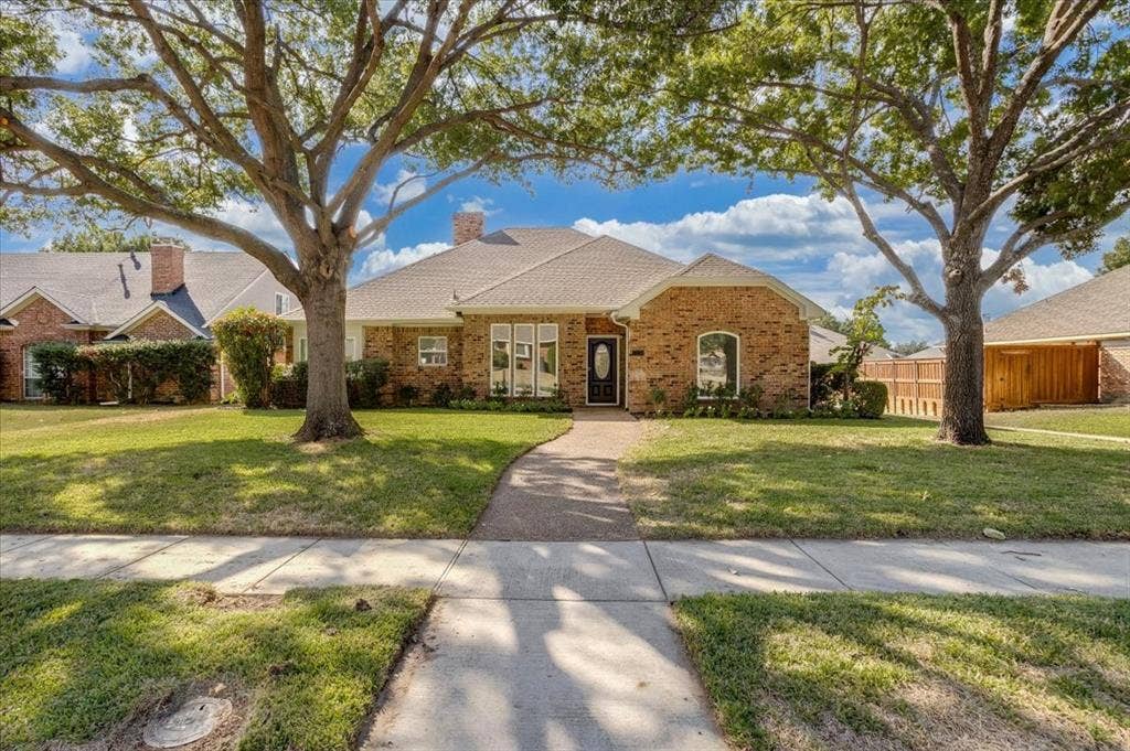 1309 Iowa Drive, Plano, TX 75093