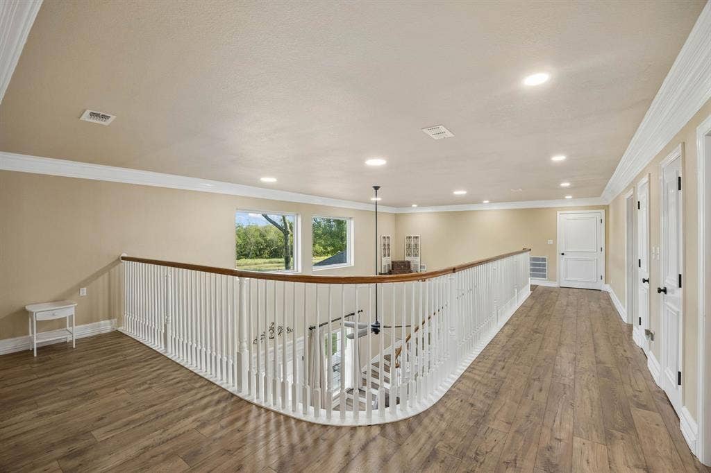 303 Bobby Sam Court, Collinsville, TX 76233