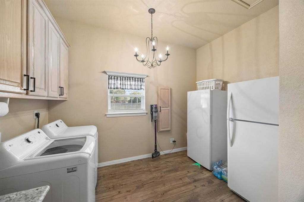 303 Bobby Sam Court, Collinsville, TX 76233