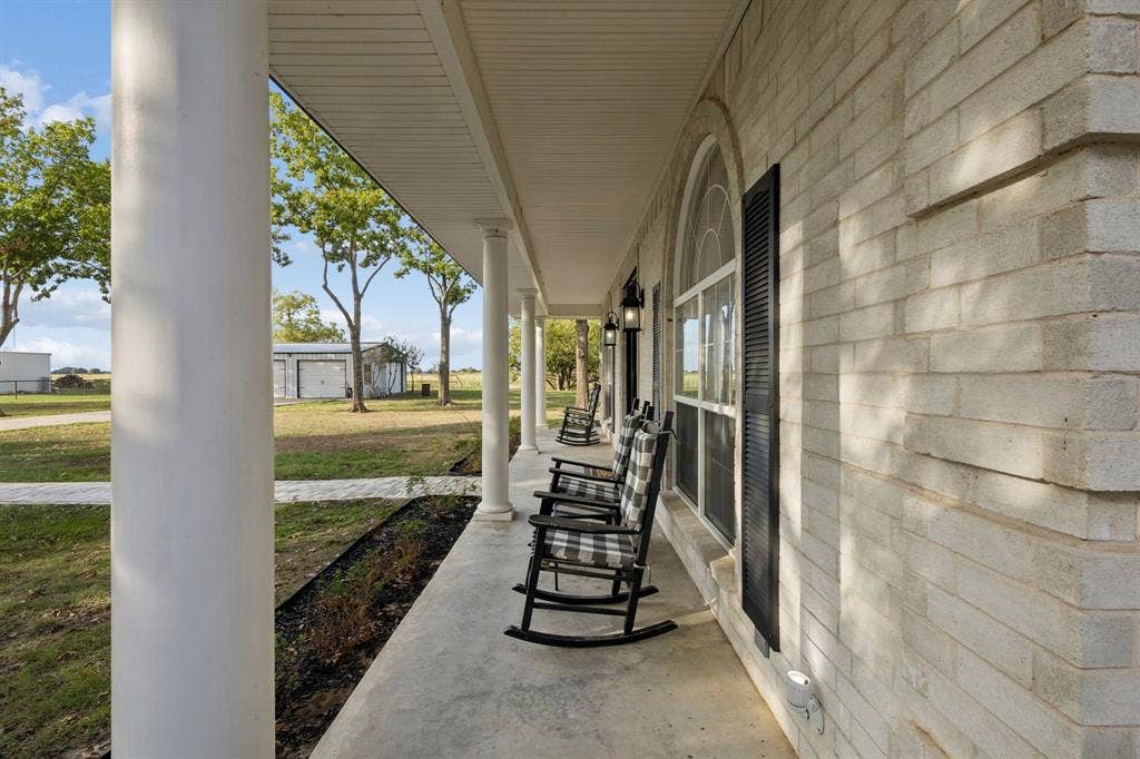 303 Bobby Sam Court, Collinsville, TX 76233