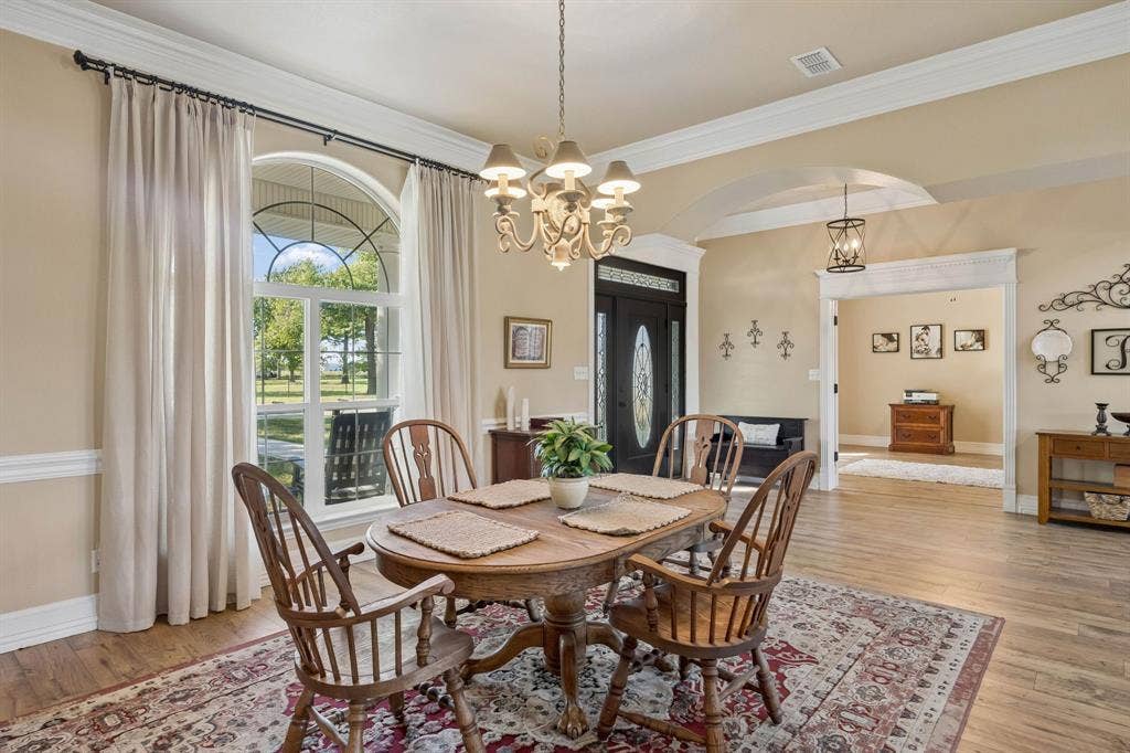 303 Bobby Sam Court, Collinsville, TX 76233