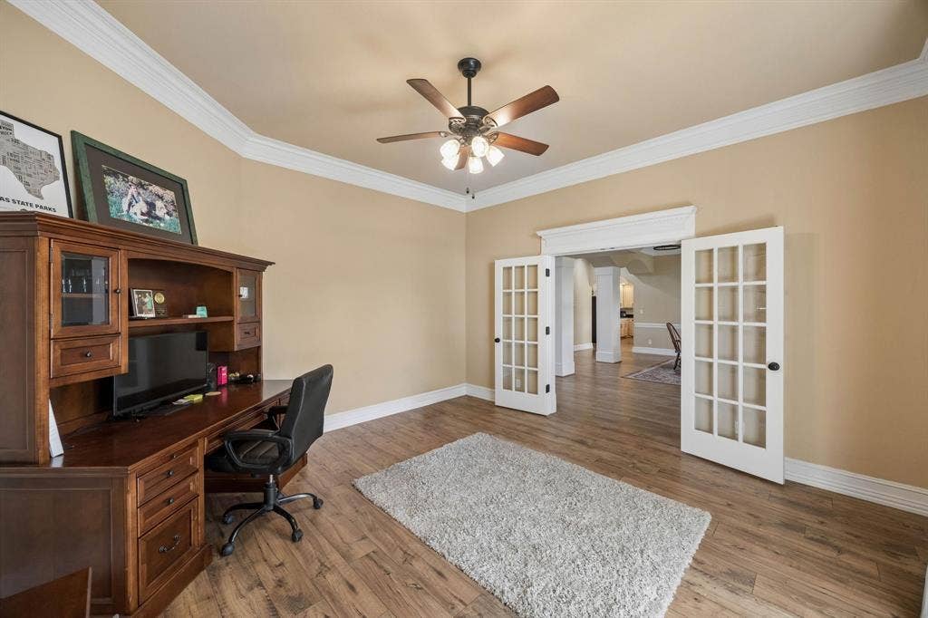 303 Bobby Sam Court, Collinsville, TX 76233