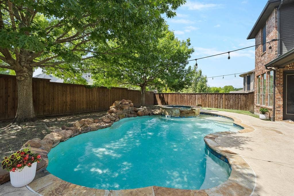 4796 Secret Cove, Rockwall, TX 75032 4796 Secret Cove, Rockwall, TX 75032