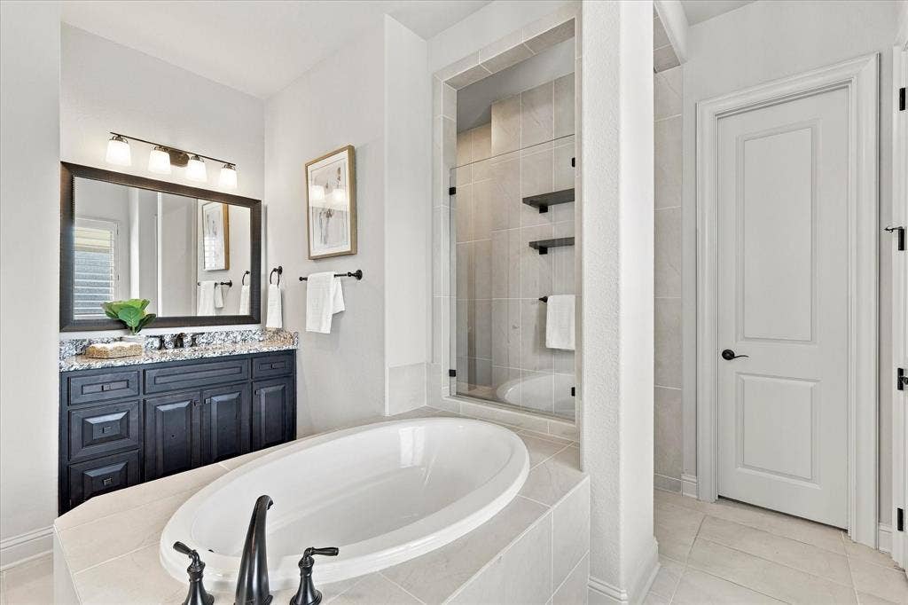 6713 Palermo Trail, Flower Mound, TX 75077