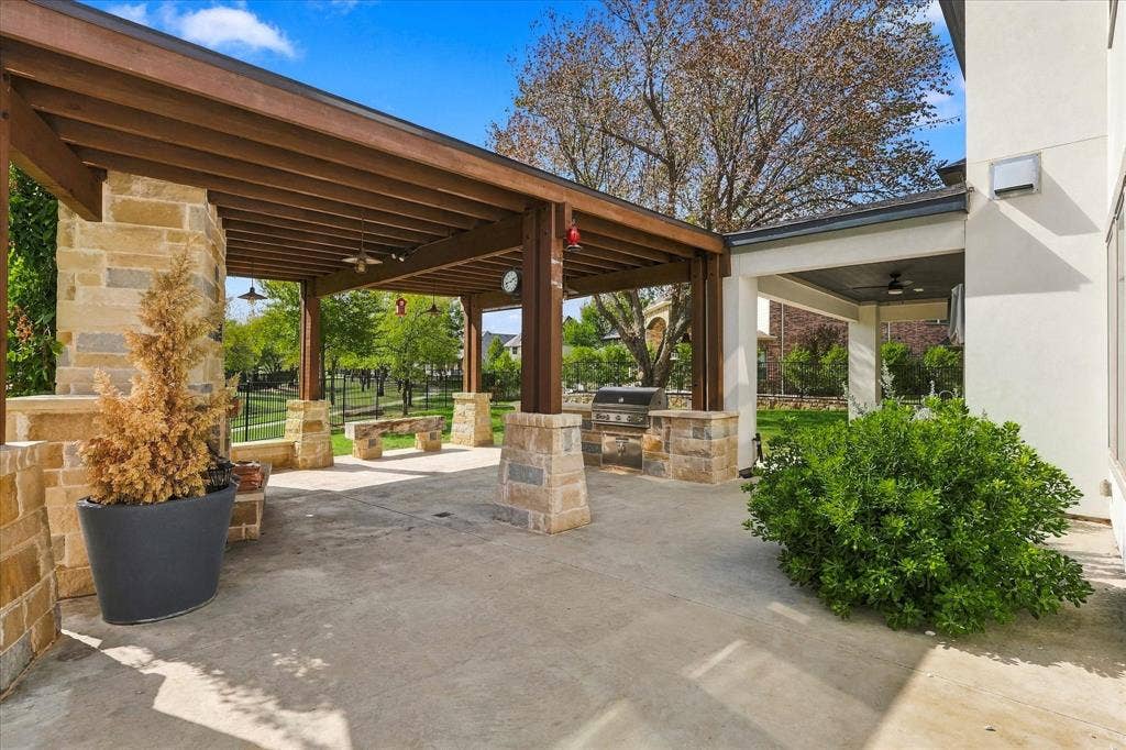 6713 Palermo Trail, Flower Mound, TX 75077