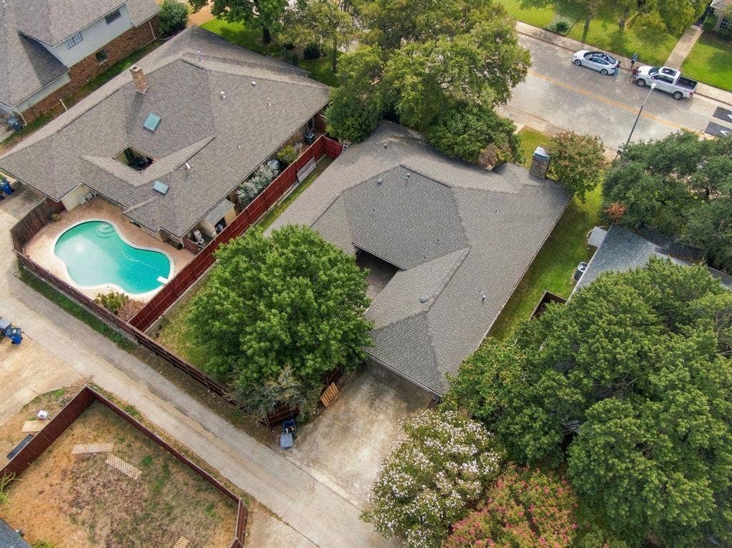 9947 Chimney Hill Lane, Dallas, TX 75243 9947 Chimney Hill Lane, Dallas, TX 75243