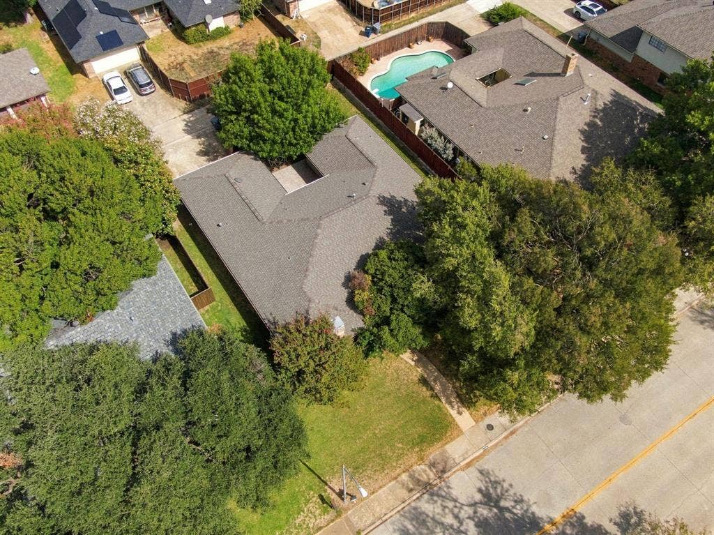 9947 Chimney Hill Lane, Dallas, TX 75243 9947 Chimney Hill Lane, Dallas, TX 75243