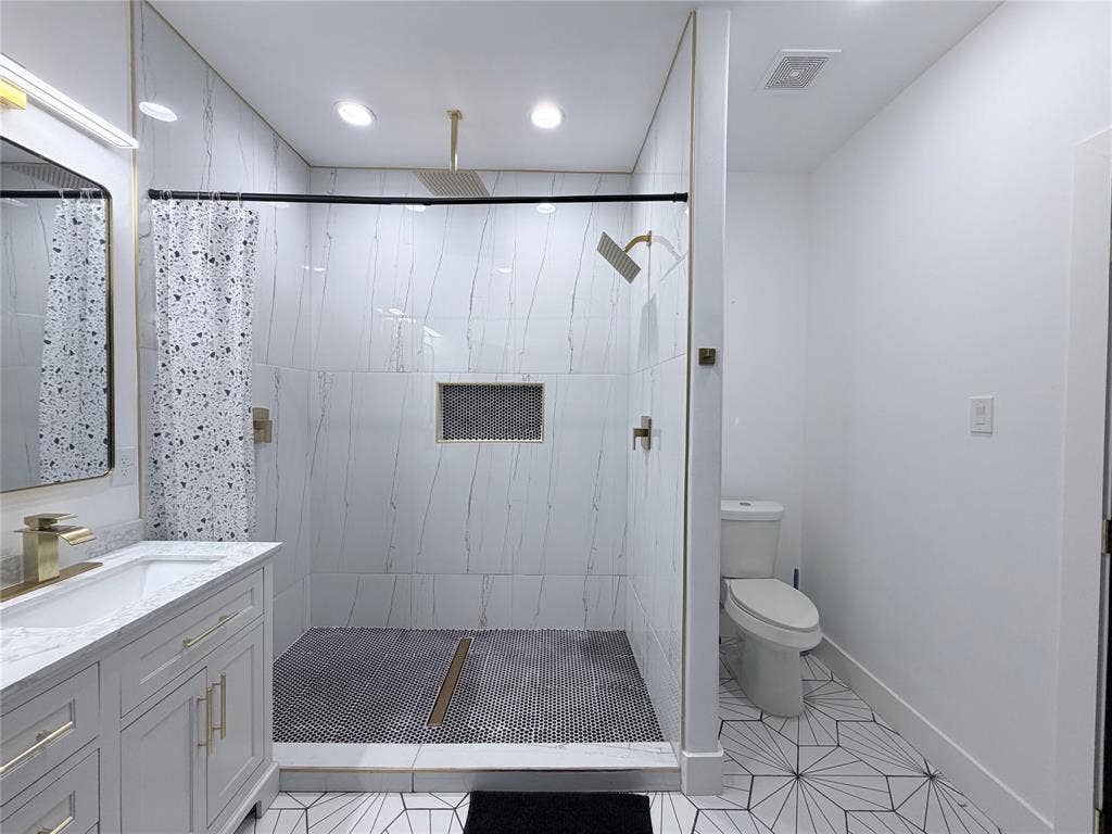 3301 Garden Lane, Dallas, TX 75215 3301 Garden Lane, Dallas, TX 75215