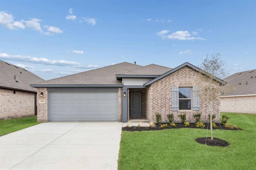 Property photo for 3848 Brewster Lane, Royse City, TX
