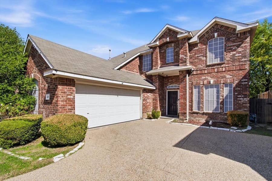 Property photo for 3317 Landhope Circle, Arlington, TX