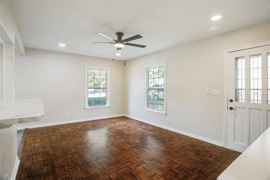 7413 Davenport Avenue, Fort Worth, TX 76116