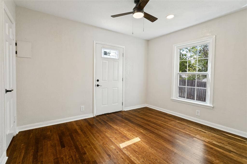7413 Davenport Avenue, Fort Worth, TX 76116