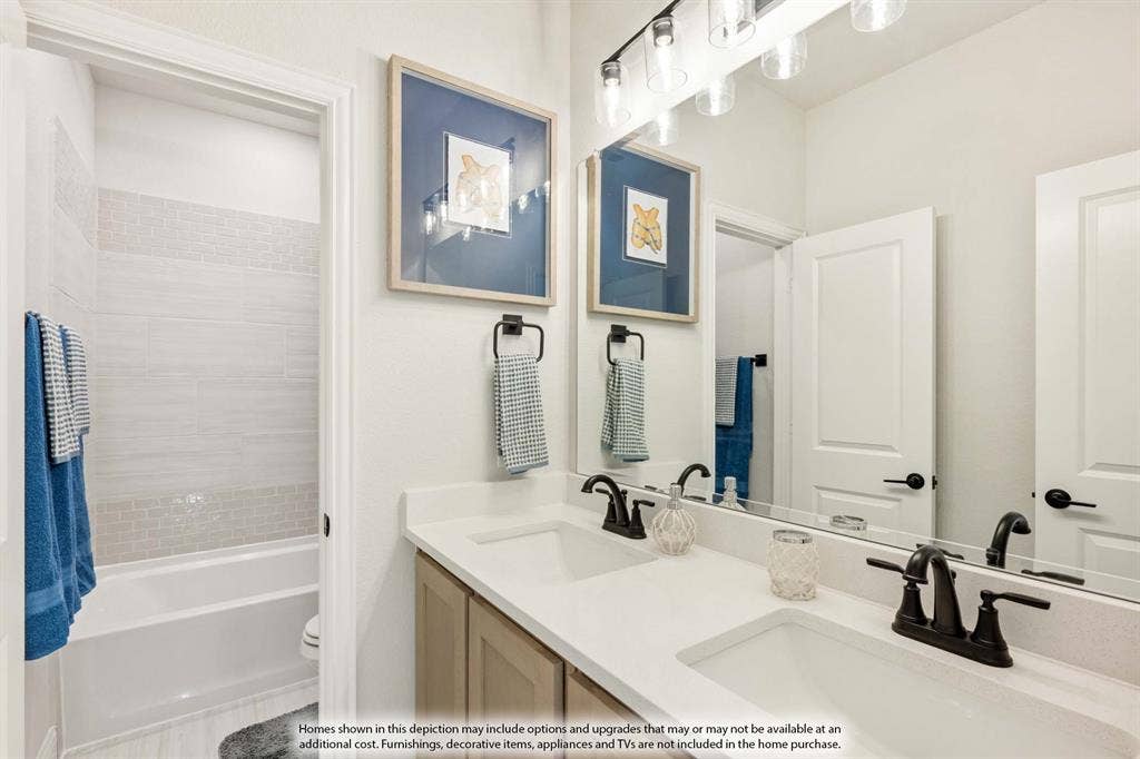 1136 Meadow Vista Drive, Crowley, TX 76036 1136 Meadow Vista Drive, Crowley, TX 76036