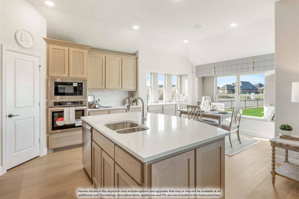 1136 Meadow Vista Drive, Crowley, TX 76036 1136 Meadow Vista Drive, Crowley, TX 76036