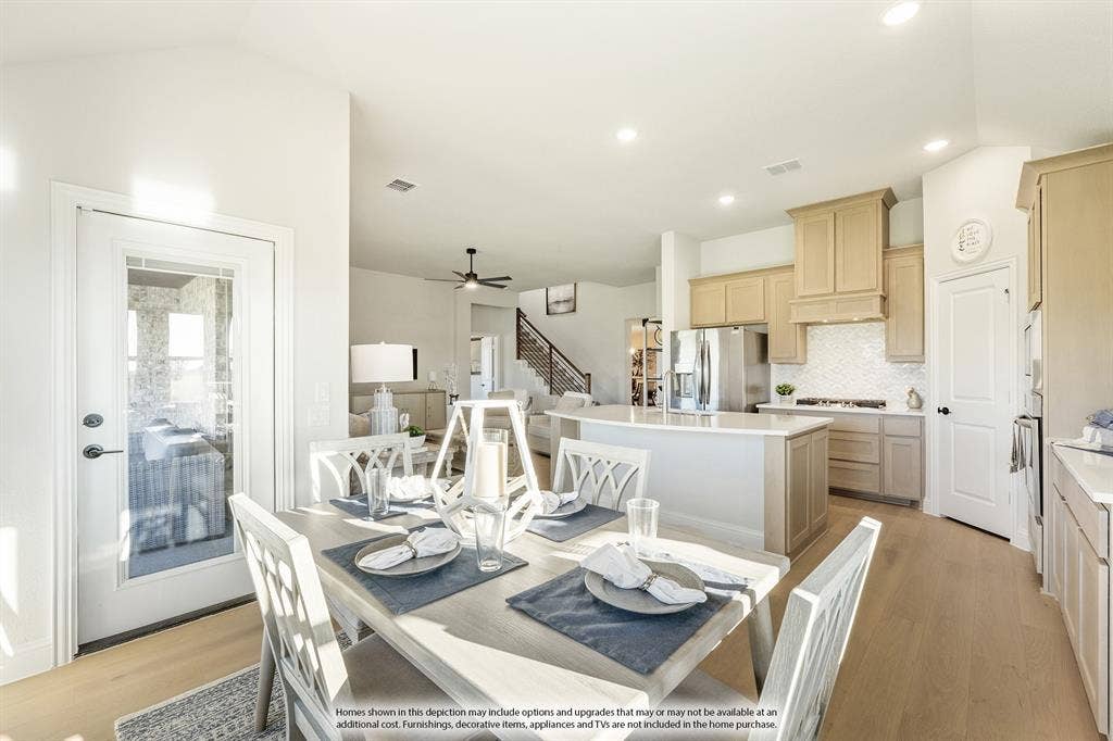 1136 Meadow Vista Drive, Crowley, TX 76036 1136 Meadow Vista Drive, Crowley, TX 76036