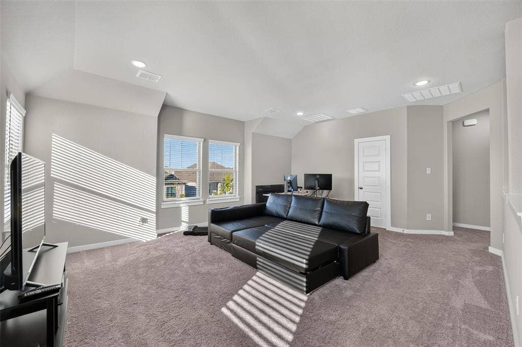 308 Braves Way, Lavon, TX 75166 308 Braves Way, Lavon, TX 75166