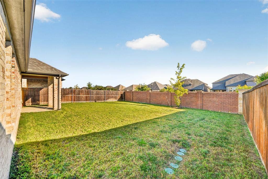 308 Braves Way, Lavon, TX 75166 308 Braves Way, Lavon, TX 75166