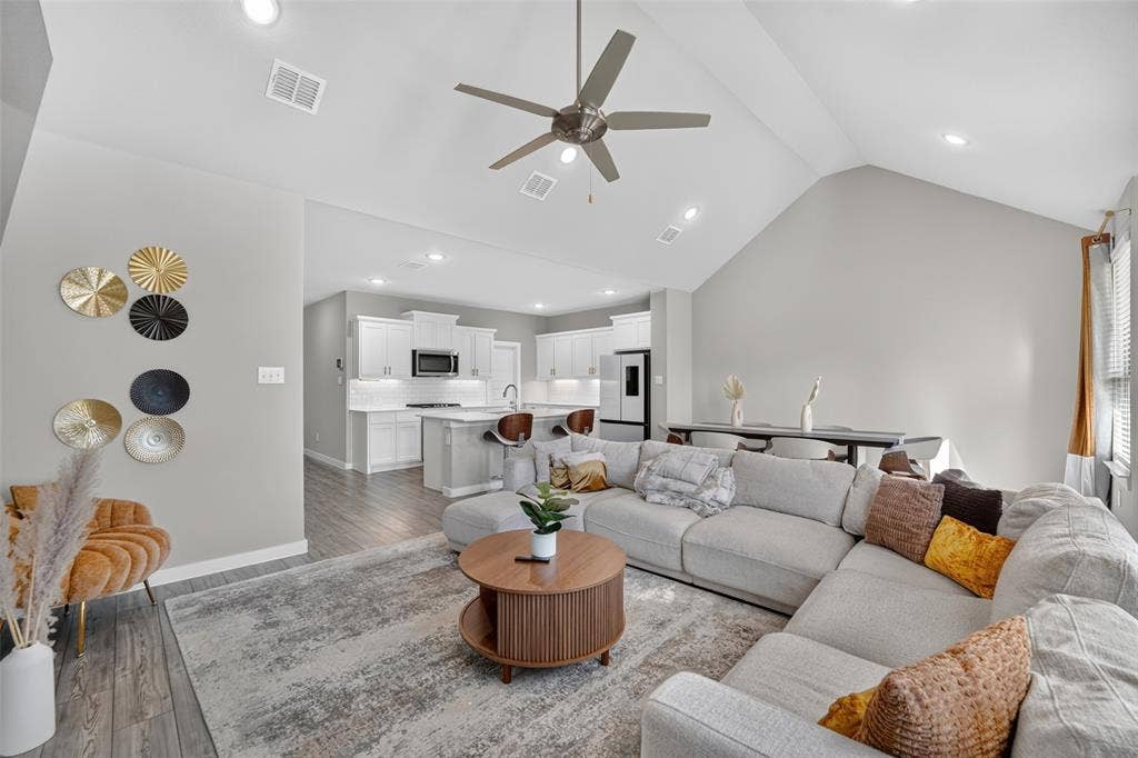 308 Braves Way, Lavon, TX 75166 308 Braves Way, Lavon, TX 75166