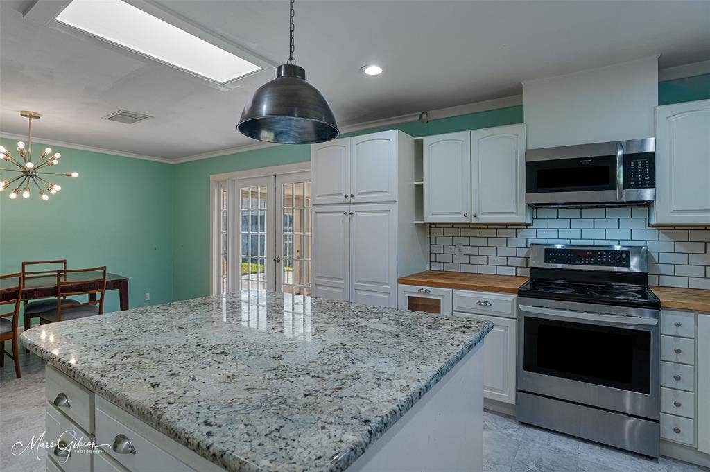 4437 Norway Drive, Shreveport, LA 71105 4437 Norway Drive, Shreveport, LA 71105