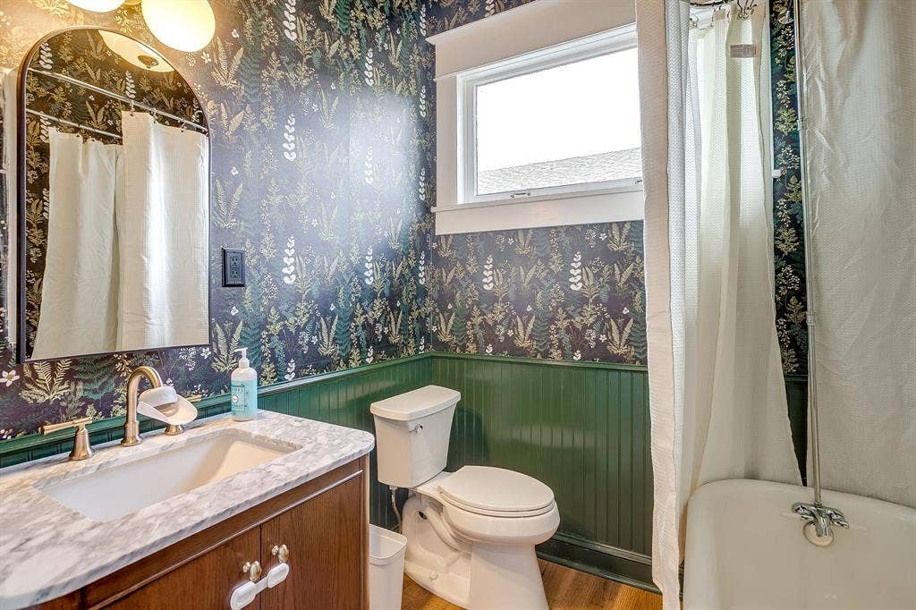 2252 Washington Avenue, Fort Worth, TX 76110