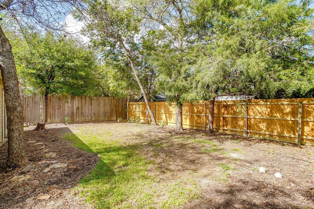 2252 Washington Avenue, Fort Worth, TX 76110